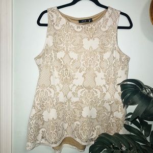Gorgeous Lace Patterned Top